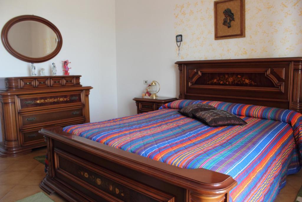 B&B Villa Angela San Salvo Oda fotoğraf