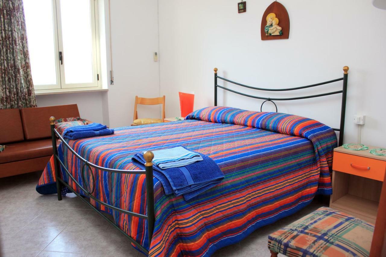 B&B Villa Angela San Salvo Dış mekan fotoğraf